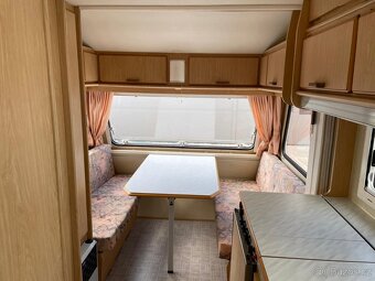 PRODÁNO Chateau La Car 480, 4 osoby, sprcha, stan - 4