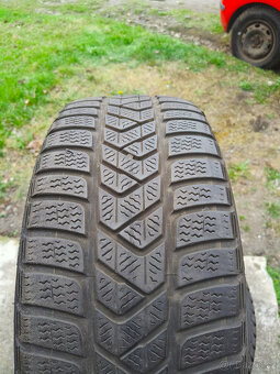 Zimní pneu Pirelli 225/40 R18 - 4