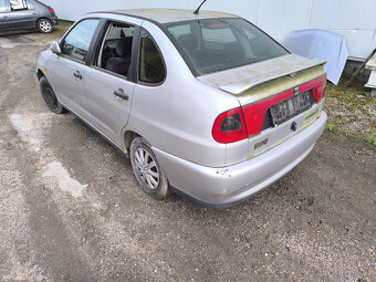 Seat cordoba veškeré náhradní díly z vozu.Levně - 4