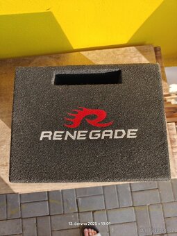 Subwoofer do auta Renegade RXV1000 - 4