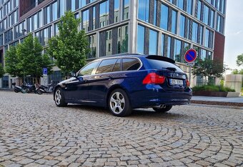 BMW 330d xDrive (E91) – 3.0L, 180 kW, 4x4, manuál, výborný s - 4