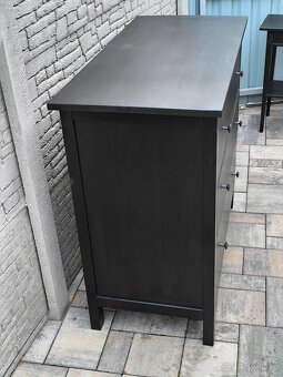 Prodám komodu IKEA HEMNES - 4