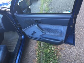 Ford Escort 1.4i - 4