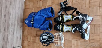 Prodám hokejová vystroj pro začatečnici 6-8 let. - 4