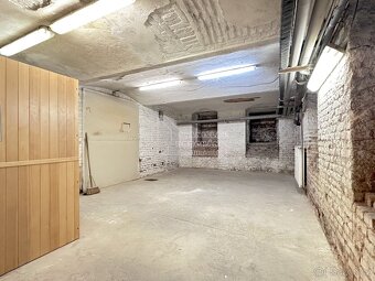 Pronájem dílny, ateliéru apod., 89 m2, Praha 8-Karlín, ul. P - 4