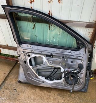 Přední dveře Renault laguna III - 4