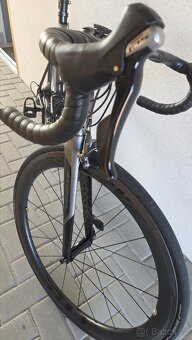 Karbonové silniční kolo Dedacciai Nerissimo 3.Zero - 4