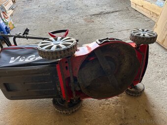 Sekačka na trávu s pojezdem - 4