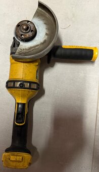 Dewalt aku uhlova bruska DCG414 54V - 4