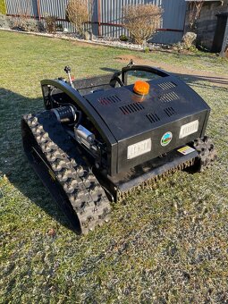 Svahová pasová sekačka – dálkové ovládání - 4