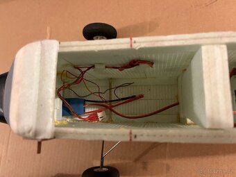 Slow flyer SHADOW s osvetlenim - 4