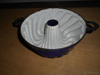 Staré litinové bábovky - 4