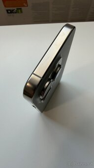 iPhone 16 pro 256GB - 4