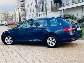 Škoda Superb 2.0 TDI 140kw 4x4 Ambition DSG - 4