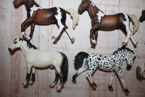 Figurky koní Schleich VII - 4