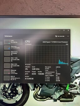 Prodám herní PC se vším vybavením - 4