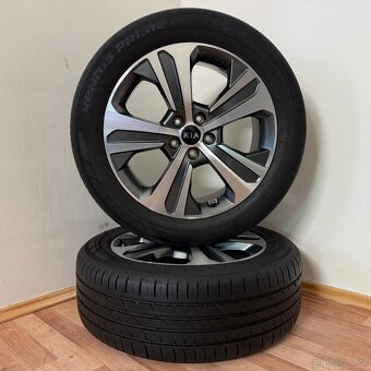 KIA SORENTO 5x114,3 R19 ET49,5+LETNÍ 235/55R19 7mm - 4