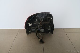 Zadní světla Toyota Carina - 4