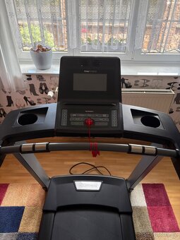 Běžecký pás Flow Fitness DTM 2000i - 4