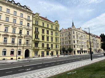 Krásně světlý byt po rekonstrukci o dispozici 3 + KK - 4