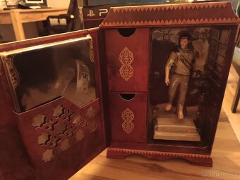 Uncharted 3: Drake's Deception - Collector's Edition - 4