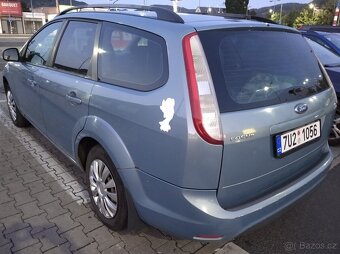 Prodám Ford Focus 1.6benzin 2008 - 4