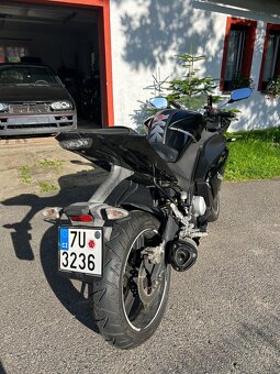 Yamaha yzf-r 125 - 4