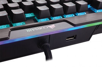 Herní klávesnice Corsair K95 Platinum - 4
