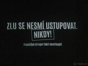 Tričko k filmu Muž, který stal v cestě, nové, velikost M - 4