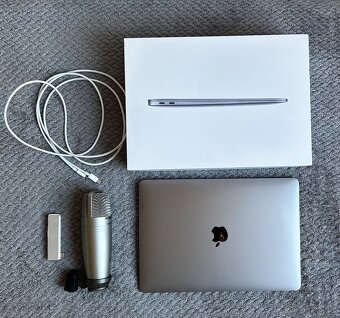 MacBook Air M1 98% baterie 30 cycle - 4