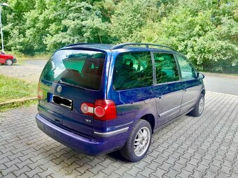 Sharan 1.8T 110kw 2005 facelift 7-míst edice business - 4