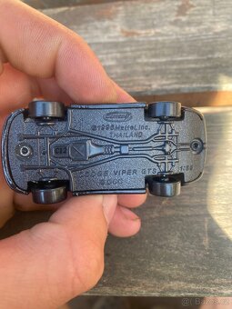 Dodge Viper Matchbox 1996 - 4