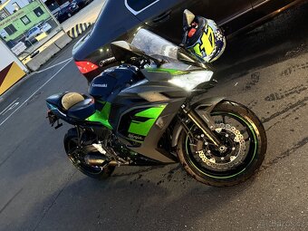 Kawasaki ninja 650 - 4