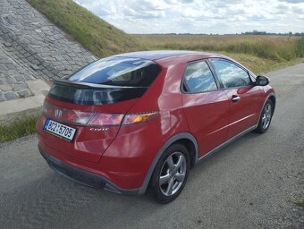 HONDA CIVIC 1.4i 61KW - 4