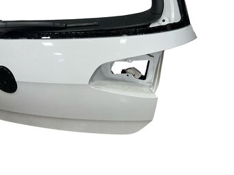 Páté dveře bílá metalíza LC9A VW Golf 7 R-Line hatchback 15 - 4