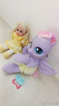 Prodám interaktivní mluvící hračku My Little Pony Miminko - 4