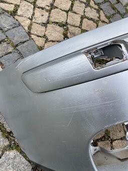 VW Golf 5 přední nárazník - 4