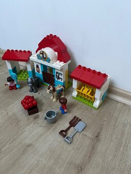 LEGO Duplo 10868 Stáje pro poníka. - 4