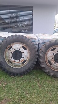 Pneumatiky/praga V3S - 4