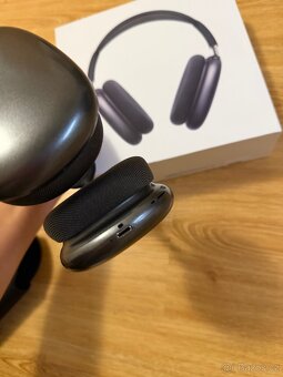 Apple AirPods Max - 4