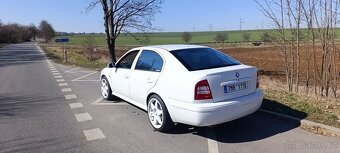 Octavia 1.8 t 4x4 - 4