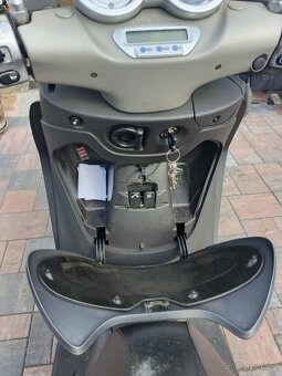 Prodám skútr Piaggio Beverly 124 11 kW - 4