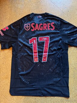 Dres Benfica Lisabon - 4