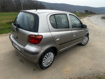 Toyota Yaris 1.0 VVT 5dv, r.v.12/2005, 48kW, dálniční známka - 4
