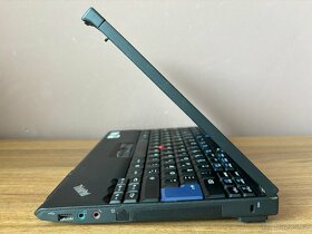 Lenovo ThinkPad x200 - 4
