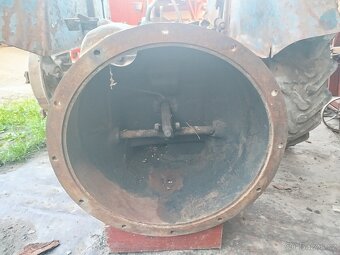Zadek zetor 25 + přední náprava zetor 25 - 4
