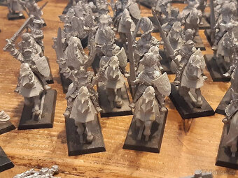 Obří citadela GW Warhammer Fantasy Empire, Bretonnie a Imper - 4