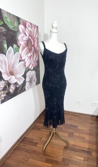 Fantastické midi hedvábné šaty Anoushka G PC 19.500 - 4