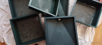 vermikompostér VermiHut 4 PATROVÝ tmavě zelený - 4