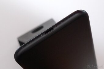 Apple iPhone 7 32 GB baterie 100% - 4